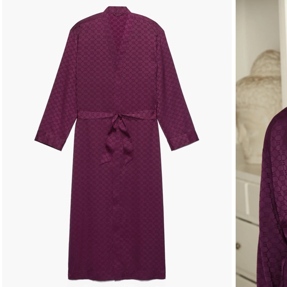 Men’s Savage X Fenty Rich Purple Robe - Picture 2 of 9